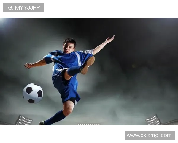 足球明星詹纳森的传奇之路与他在绿茵场上的辉煌成就分析